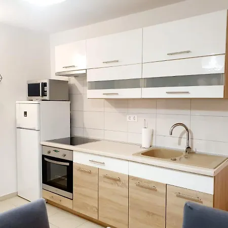 Sara Apartment Bibinje